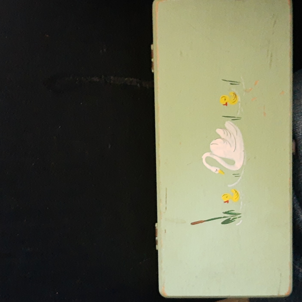 Vintage Wood Pencil Box, Green, Swans Motif